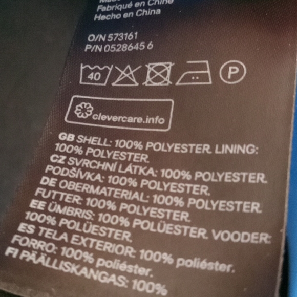 ⭐️ Host Pick⭐️ x 2  H&M | Elegant V Neckline Blouse - Picture 8 of 9